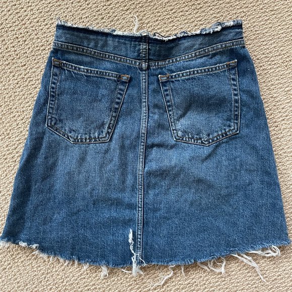 Zara Jean/Denim Skirt - Picture 2 of 4